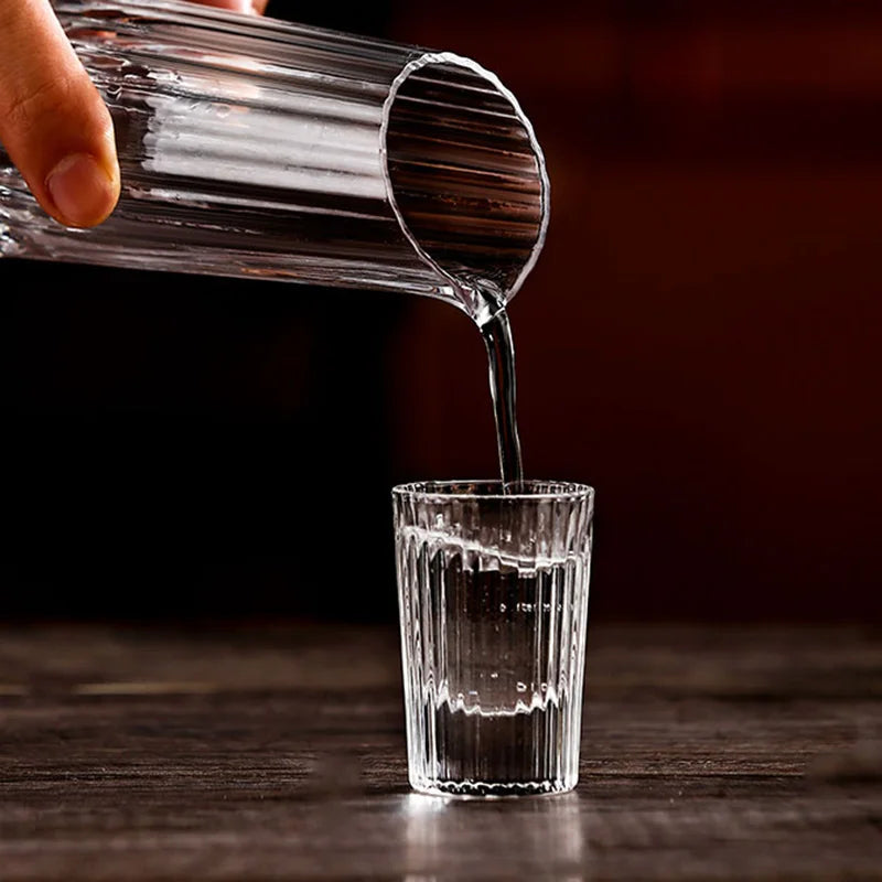 6pcs Set 20ml Striped Foreign Wine Glass Small Capacity Liquor Glass Transparent Brandy Vodka Cups Party Bar Specific Wine Glass